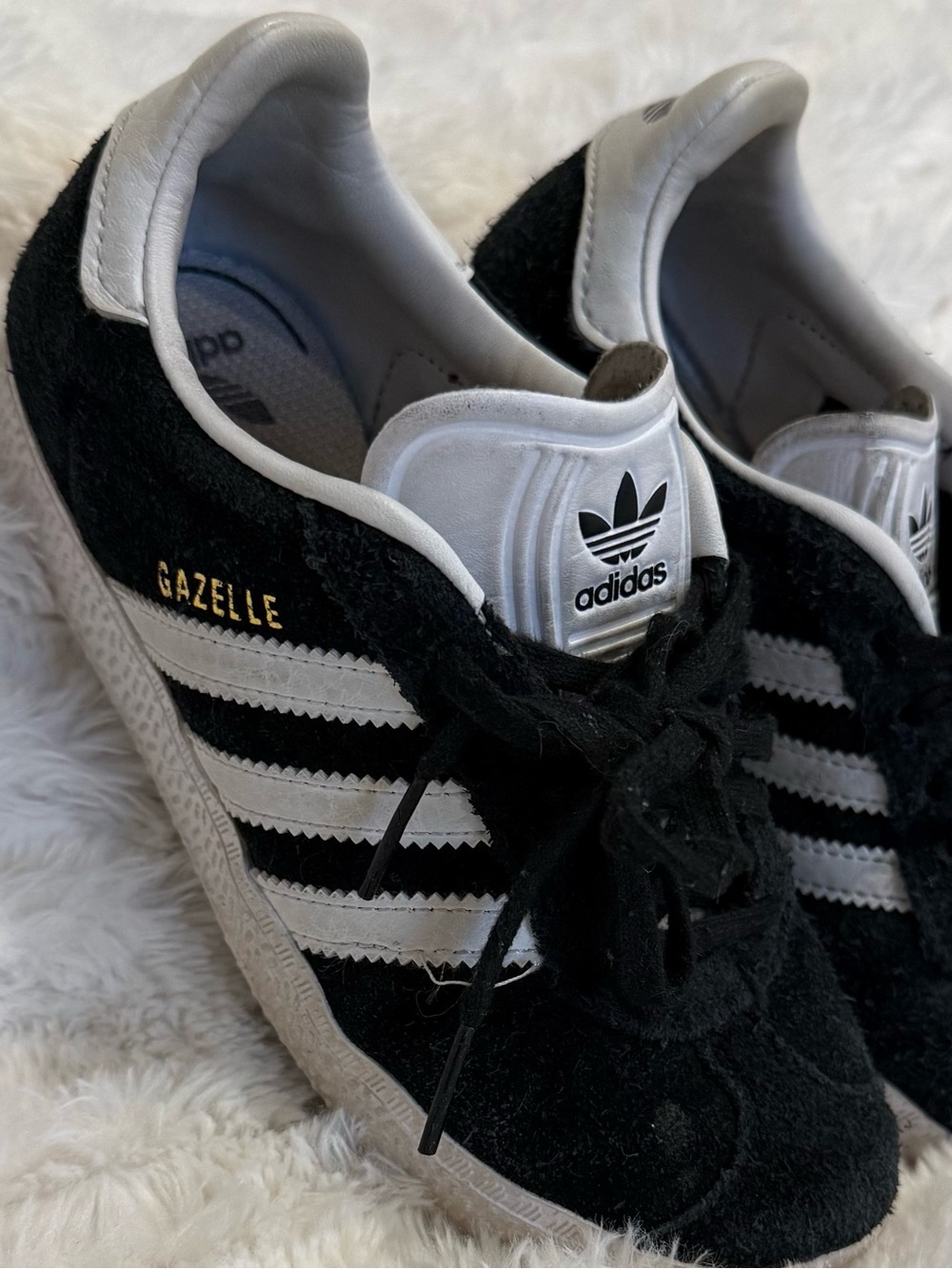 Adidas Gazelle Boys Black/White Suede Sneakers